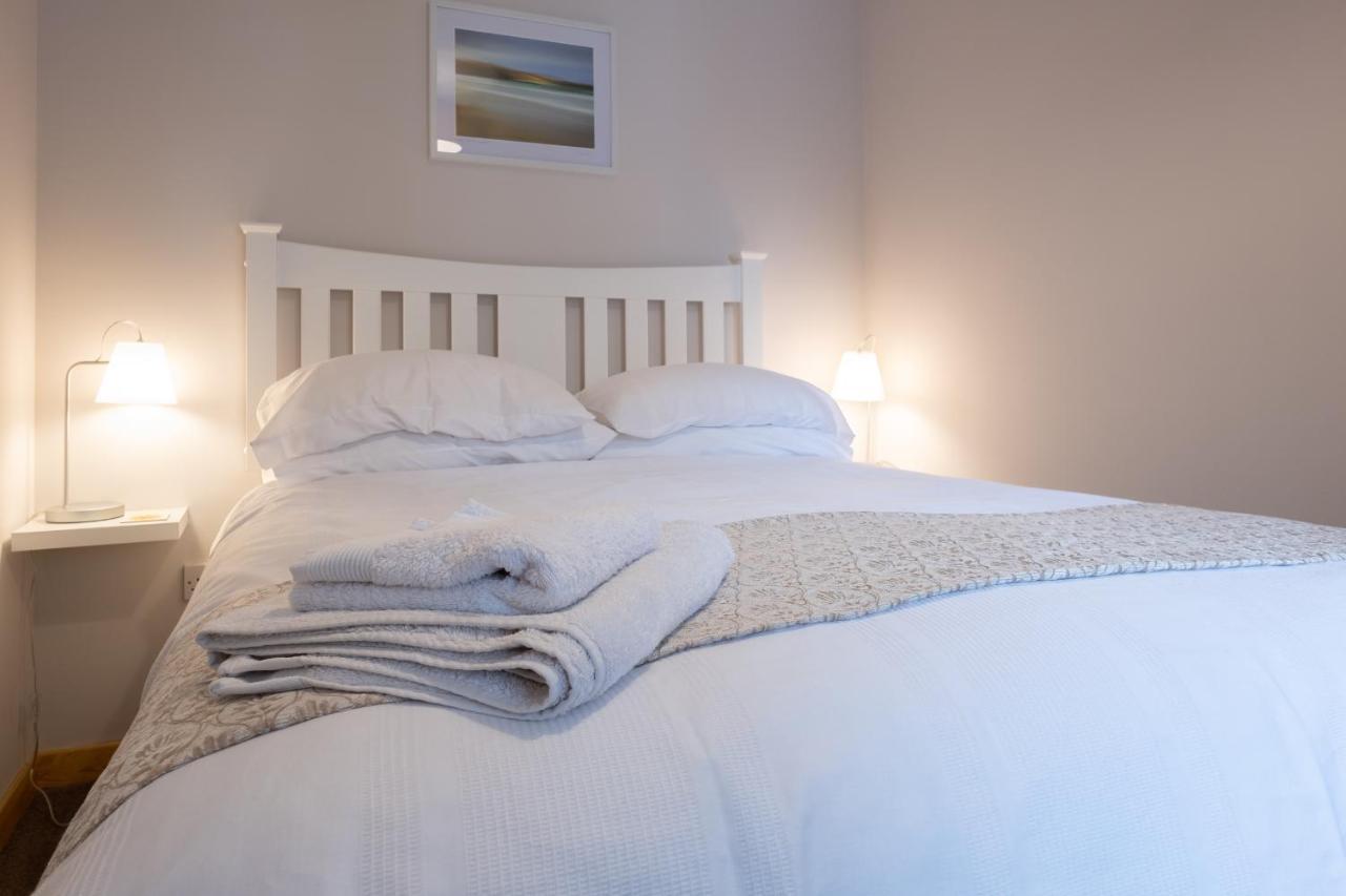 Contemporary One Bedroom Apartment Close To All Amenities In Conservation Area タイン エクステリア 写真
